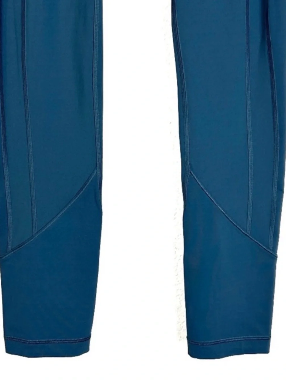 Lululemon High Rise All The Right Places Luxtreme slate blue Leggings Size 4 EUC